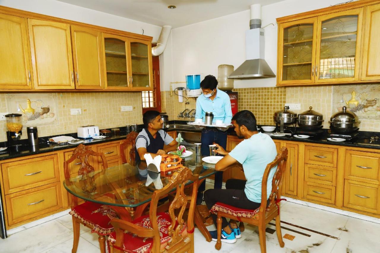 Angel Nri B&B Greater Noida Dış mekan fotoğraf