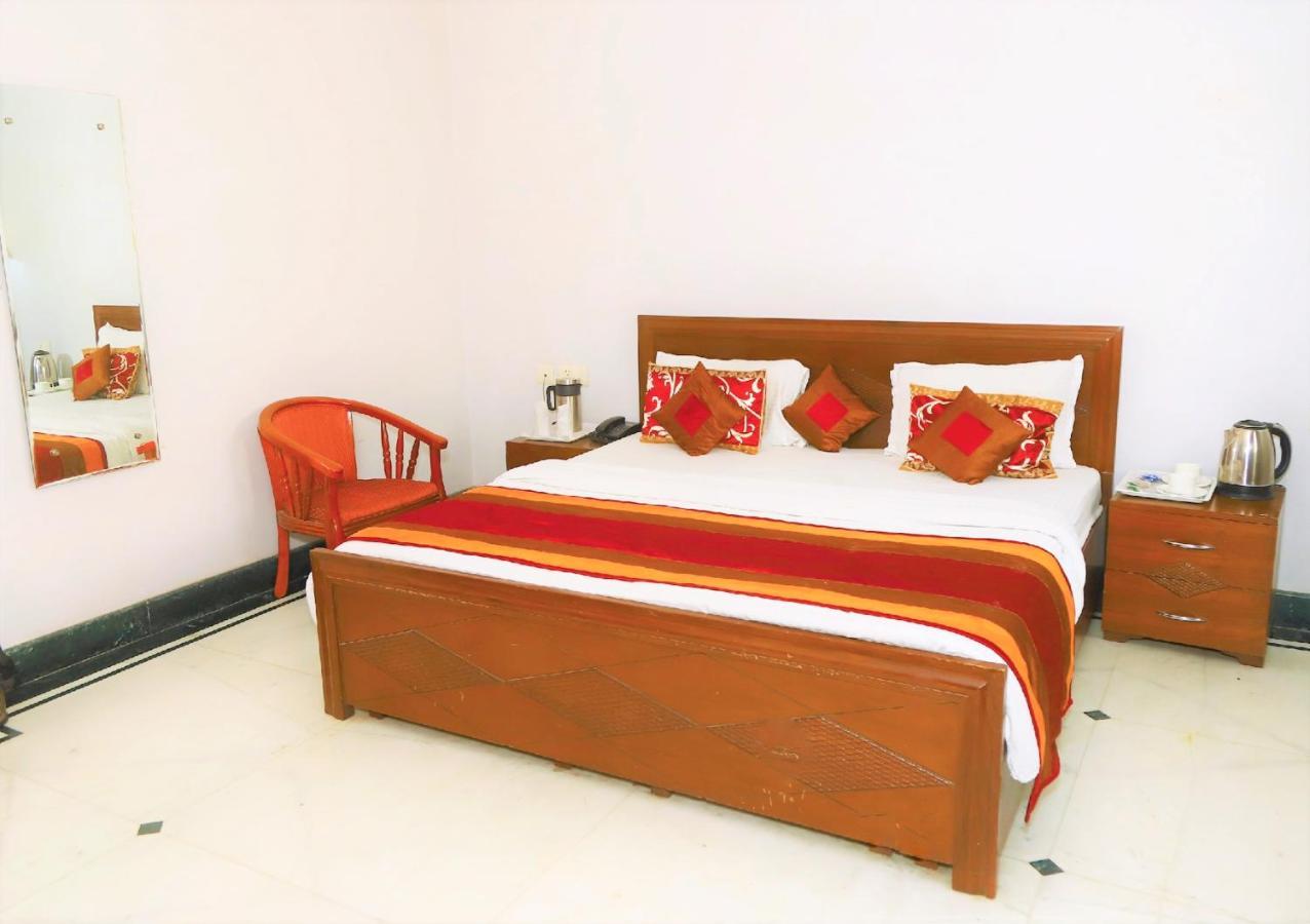 Angel Nri B&B Greater Noida Dış mekan fotoğraf