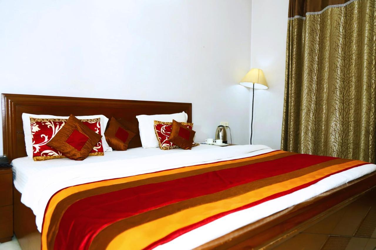 Angel Nri B&B Greater Noida Dış mekan fotoğraf