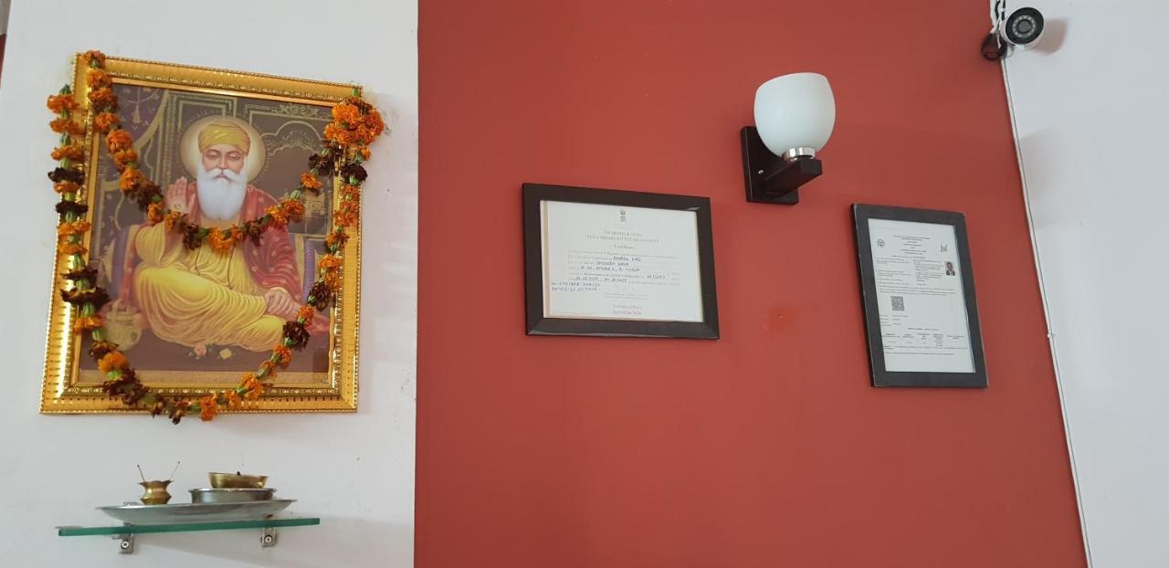 Angel Nri B&B Greater Noida Dış mekan fotoğraf